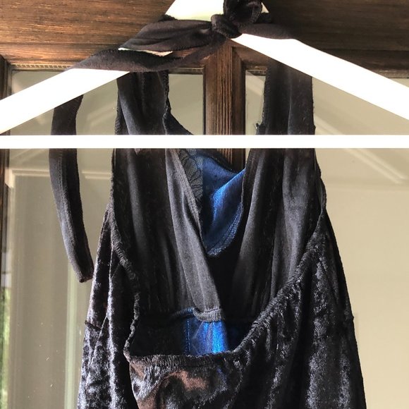 Midnight Vamp Costume Dress - Picture 8 of 15